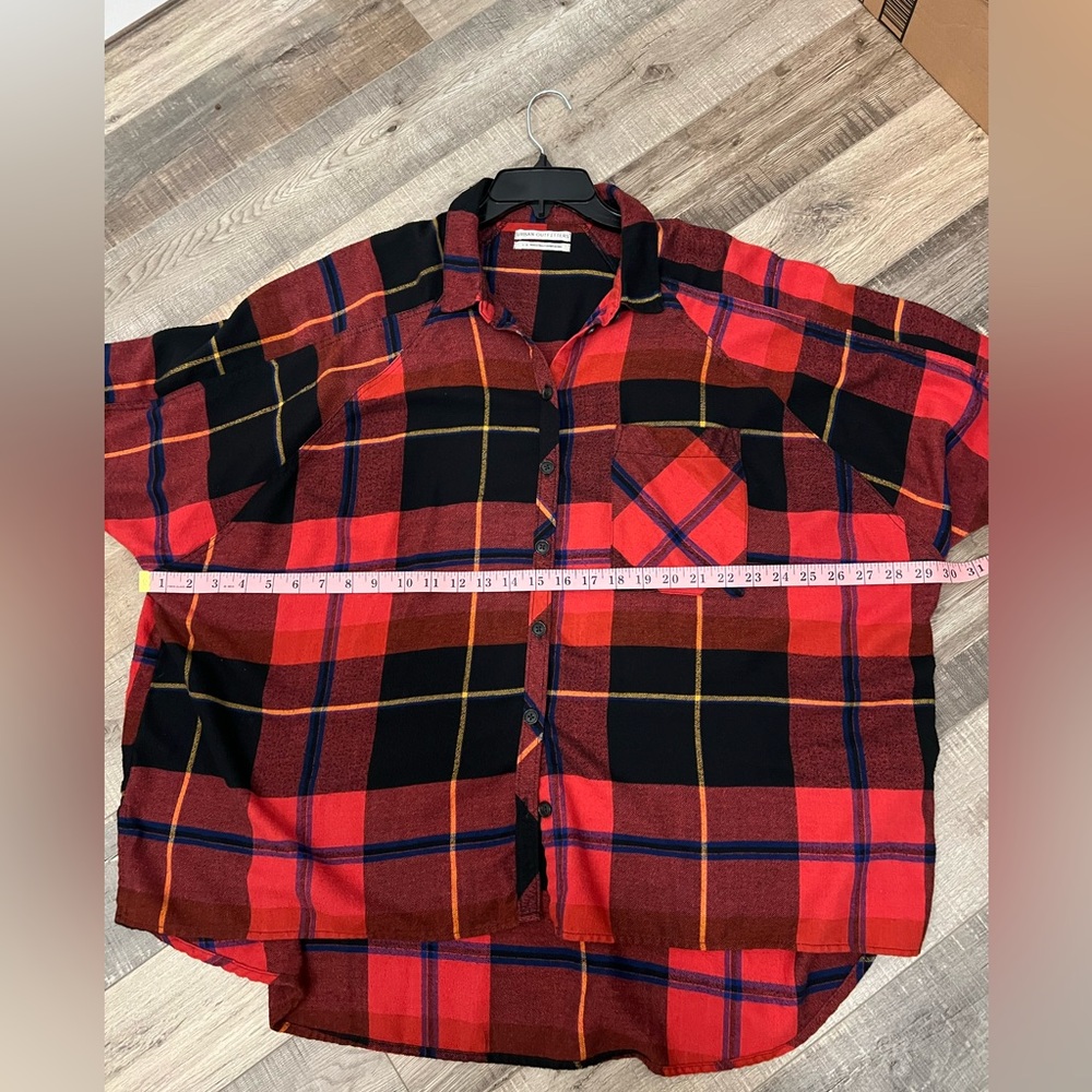 Urban Outfitters Red and Black Plaid Shirt size XL - Picture 4 of 4